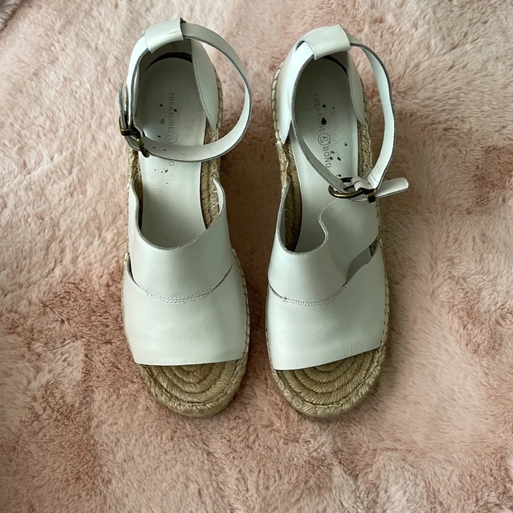 Treasure & Bond Sannibel White Wedge Sandal